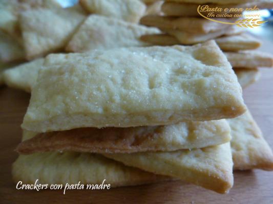 crackers con pasta madre1