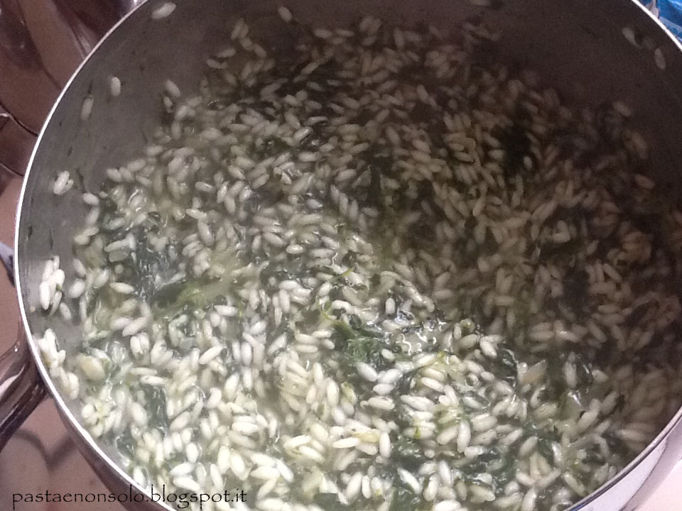 Risotto agli spinaci con fonduta di taleggio