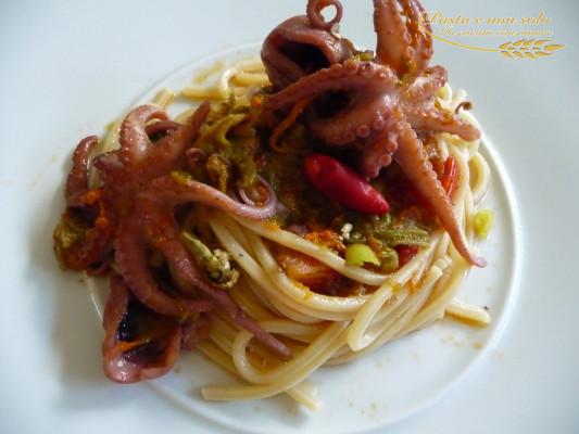 spaghetti moscardini e fiori di zucca