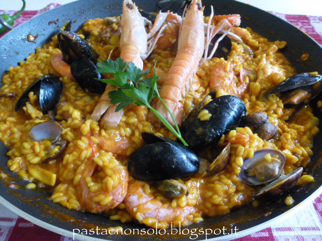 Paella de marisco